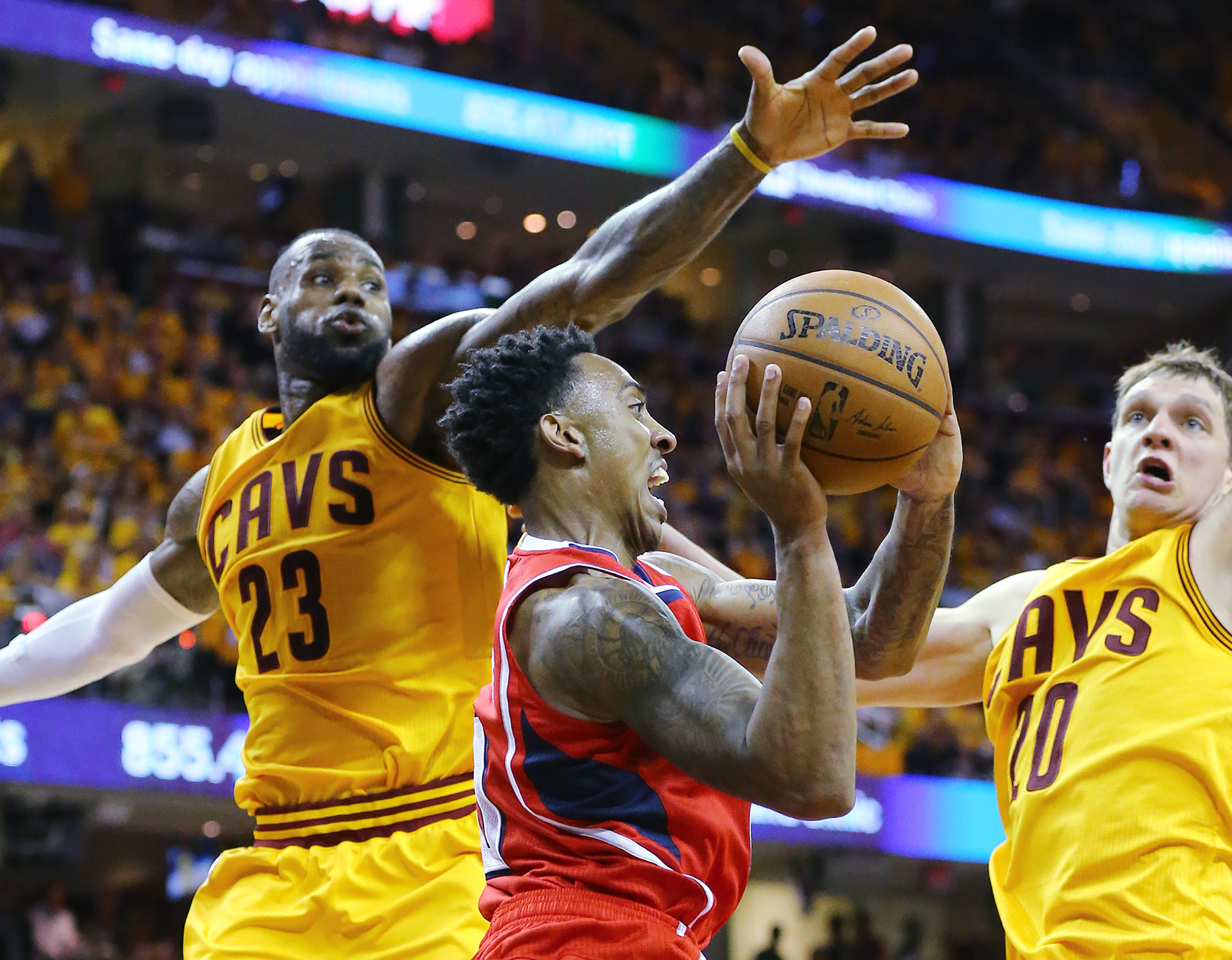 九游官网入口地址-关于窗口期NBA常规赛传出新动向，波尔图复出首秀，管理层表态——更衣室稳定，资深球员宣示担当的信息-九游官网入口地址