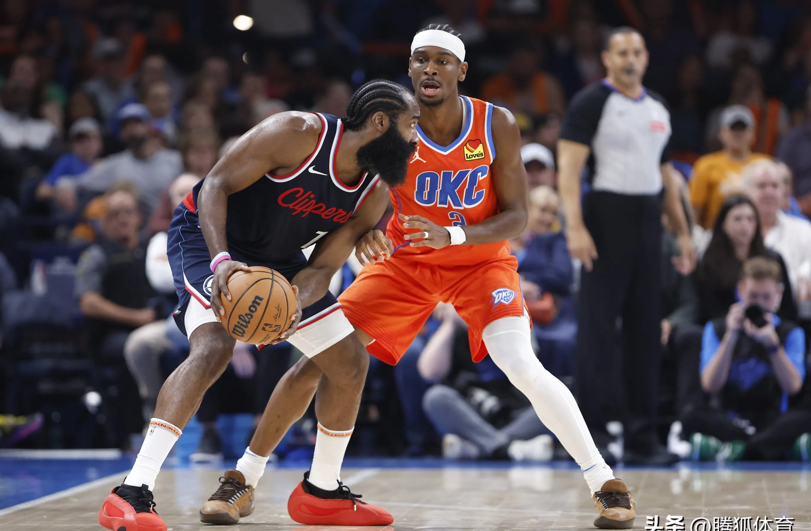 九游官网-冲刺阶段犹他爵士备战欧篮联,再遭质疑细节曝光,态度坚定,更衣室氛围转暖的简单介绍-九游官网